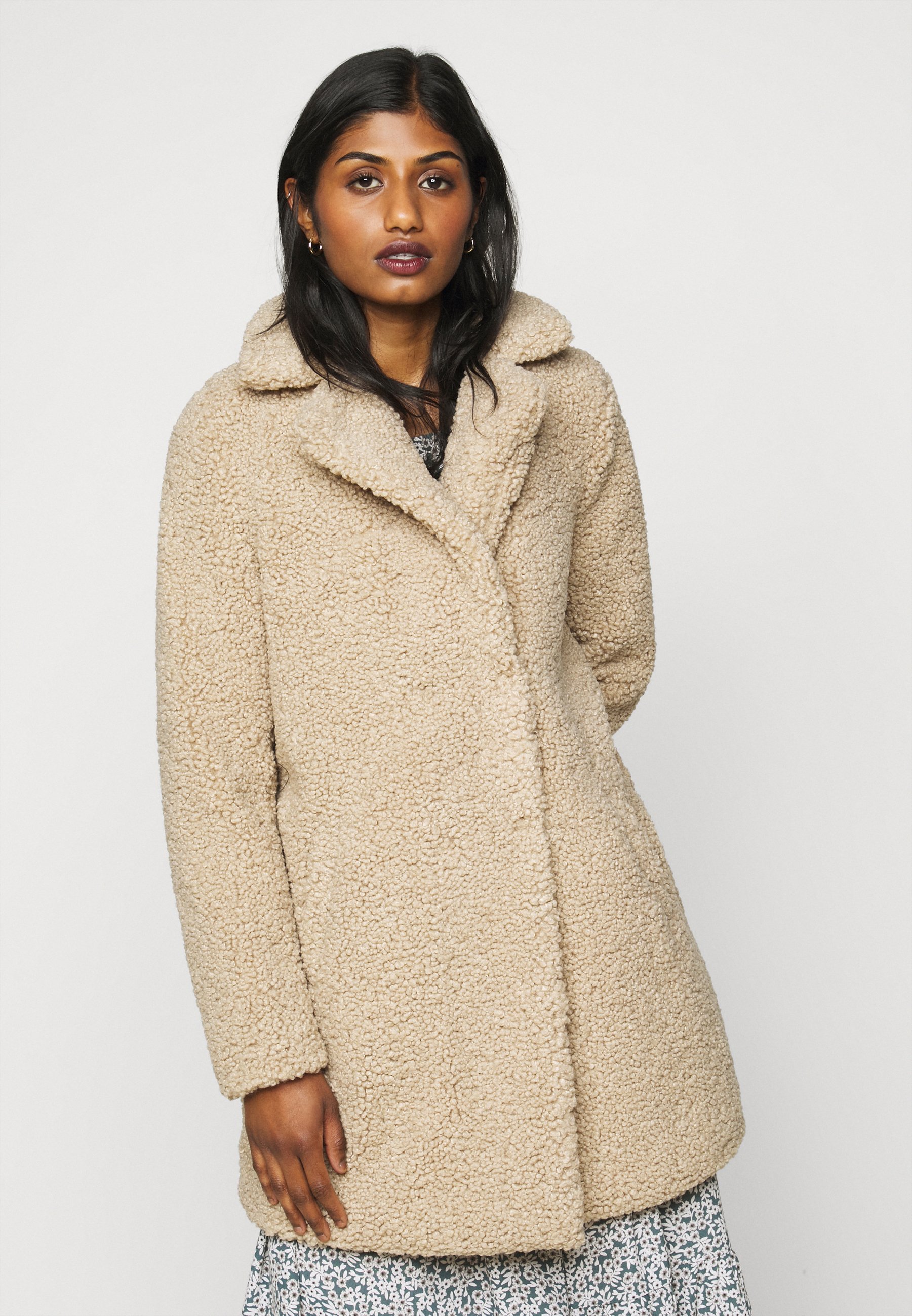 teddy coat noisy may