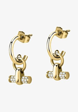 Orecchini a cerchio in oro con un accentuato di catena, abbelliti da zirconi cubici, che presentano una superficie liscia e un design arrotondato.