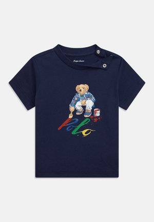 POLO BEAR COTTON JERSEY TEE - Triko s potiskem - dark blue/blue