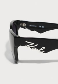 KARL LAGERFELD Sončna očala - black