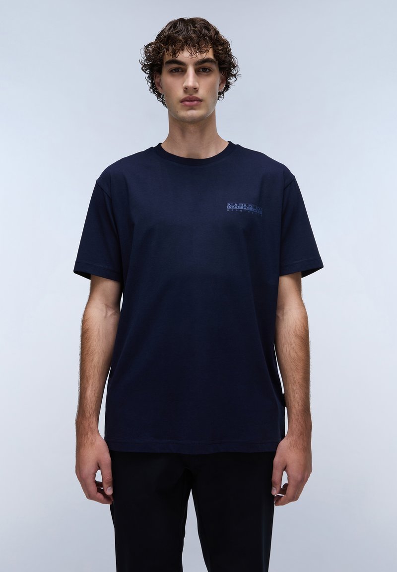 Napapijri Triko s potiskem - blu marine