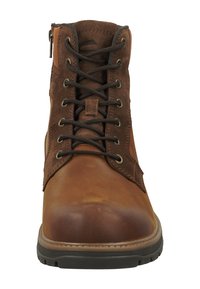 Braune Lederknöchelstiefel mit Schnürung, gepolstertem Kragen und strukturierten Wildlederakzenten. Verfügt über eine robuste Sohle für guten Grip.