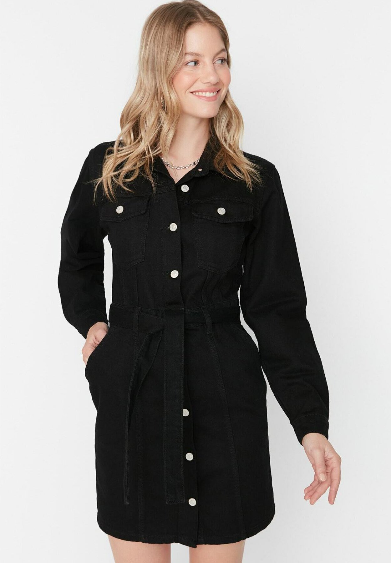 Trendyol Spijkerjurk - black/zwart - Zalando.nl
