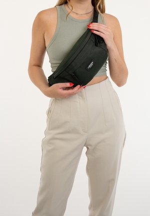 Larkson, Sac banane - dark green