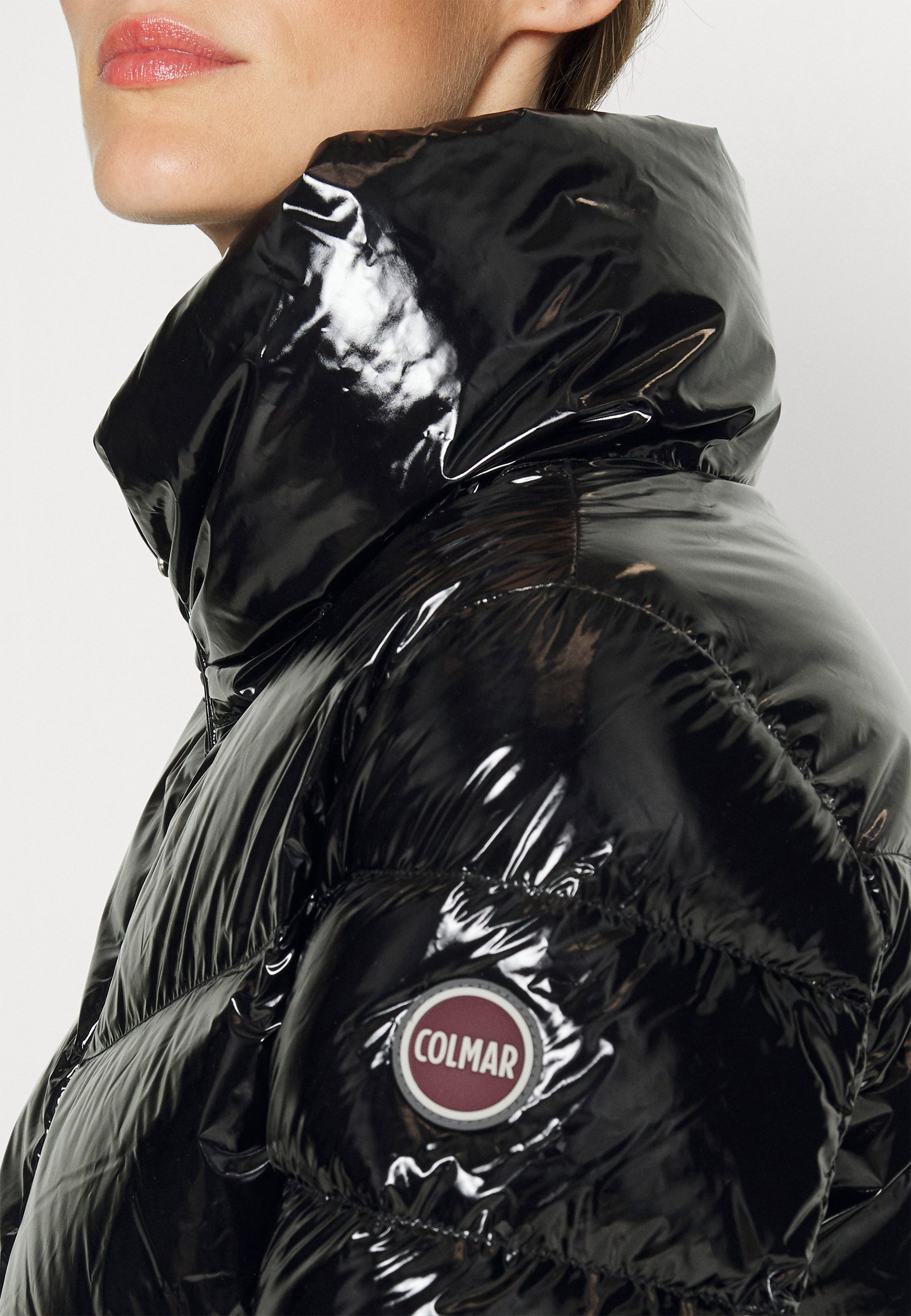 美品⭐︎COLMAR フード付きダウンジャケット 黒 71k9PowcdZL._UY1000_.jpg