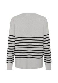 Pull léger gris clair à manches longues avec des rayures horizontales noires sur la moitié inférieure et les manches, vu de dos.