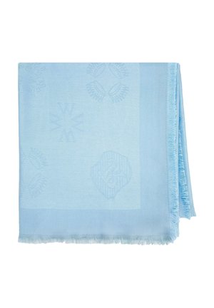 Écharpe bleu clair en tissu doux, arborant des motifs en relief et des bords à franges. Le design comprend diverses formes géométriques.