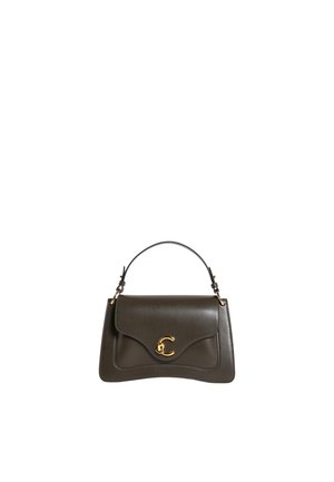 Borsa a mano in pelle marrone scuro con manico superiore e chiusura in metallo dorato a forma di lettera C sulla patta frontale.