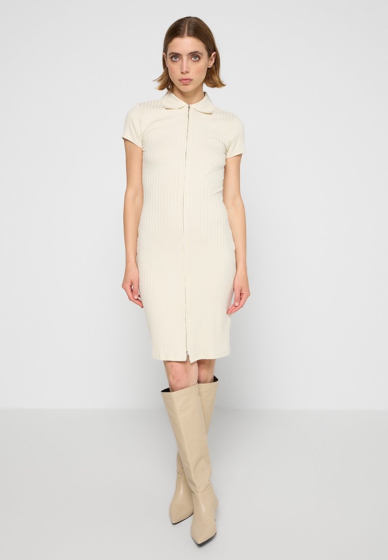 Calvin Klein Jurk beige Calvin Klein Jurk beige