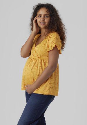 MAMALICIOUS MLDINNA TESS - T-shirt con stampa - marigold