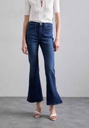 EASY FLARE SIDE SLIT - Bootcut-farkut - calvin