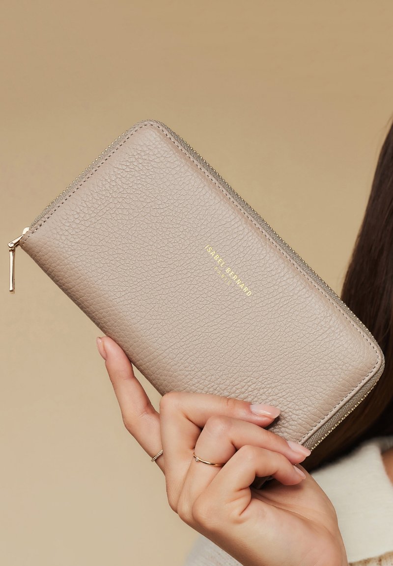 Isabel Bernard Geldbörse - taupe   beige