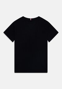 Tommy Hilfiger POCKET TEE - Print T-shirt - desert sky