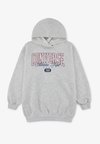 BOYFRIEND HOODIE - Kapucnis pulóver - birch heather/sporty berry