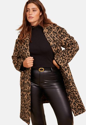 Short coat - brown