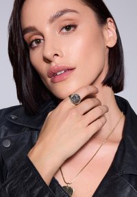 YES ZALEWSKI UNISEX złoty