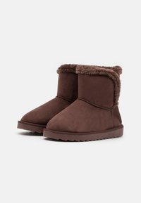 CALANDO Botas de inverno - brown