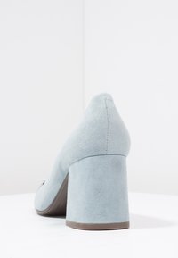 Billi Bi Klasické lodičky - light blue