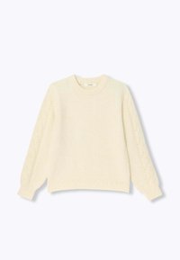 Pull en tricot couleur crème avec un col rond et un motif torsadé sur les manches longues. Texture douce avec ourlet côtelé.