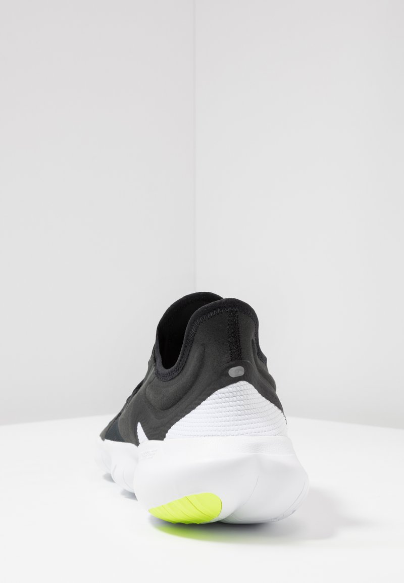 traidor Calle principal Separar Nike Performance FREE RN 5.0 - Minimalist running shoes - black/white/anthracite/volt/black - Zalando.co.uk traidor Calle principal Separar Nike Performance FREE RN 5.0 - Minimalist running shoes - black/white/anthracite/volt/black - Zalando.co.uk