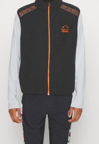 Ellesse Väst - black