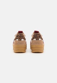 Tamaris Sneakers basse - beige
