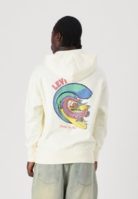 Levi's® THE AUTHENTIC HOODIE - Majica s kapuljačom - off white