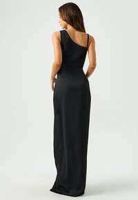 BWLDR PARISA   - Maxikjoler - black