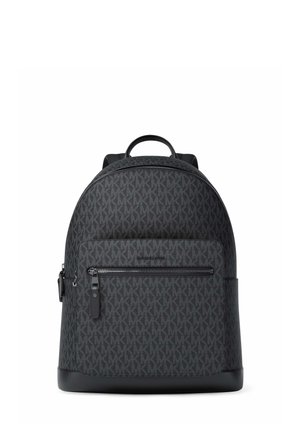 Sac à dos noir Michael Kors avec motif logo MK intégral, poche avant zippée, poignée supérieure et bretelles réglables.