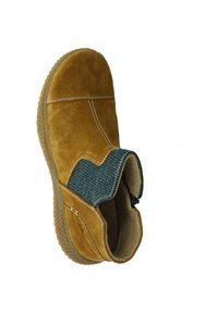 Tan Suede-Ankleboots mit blauem gerippten Strickkragen, Gummisohle und dekorativer Naht. Reißverschluss an der Seite für einen einfachen Zugang.