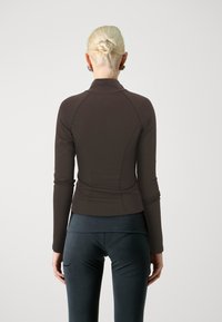 Gina Tricot SOFT TOUCH ZIP JACKET - Spordijakk - java