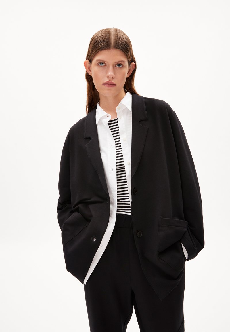 ARMEDANGELS - MARIAA FERNANDAA - Blazer - black, Vergrößern