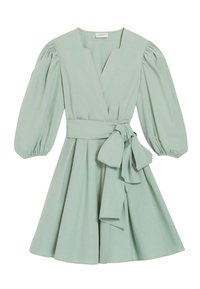 Mátově zelené zavinovací šaty s balonovými rukávy, páskem v pase a jemnou, hladkou tkaninou. Sukně se rozšiřuje s vrstveným designem.