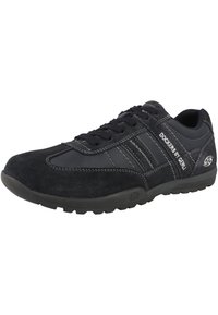 Sneaker nera in suede con accenti sintetici, caratterizzata da tre strisce orizzontali, dettagli cuciti e una suola in gomma testurizzata.