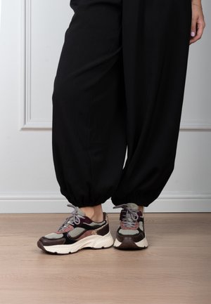 Posh by Poelman, . - Sneakers laag - bordeaux with combination