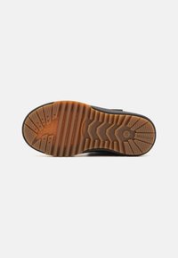 Geox BUNSHEE - Baskets montantes - black
