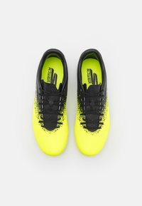 Skechers Performance RAZOR 1.5 ACADEMY TF - Turf football boots - yellow/black