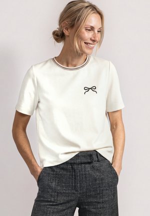 Street One, T-SHIRT MIT RUNDHALS UND EMBROIDERY-DETAIL - T-shirt con stampa - off white