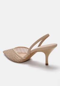 PULL&BEAR Klasszikus sarkú cipők - beige