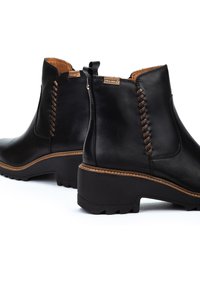 Pikolinos ALCARAZ - Botines bajos - black