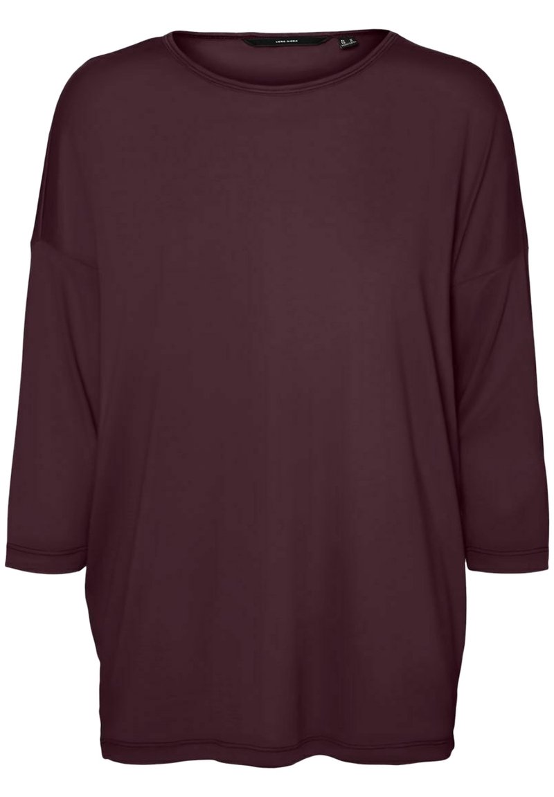 Burgunderfarbendes, lässig geschnittenes T-Shirt mit Dreiviertelärmeln und weitem Rundhalsausschnitt. Glattes, leichtes Material ohne Muster oder Akzente.