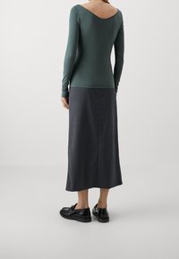 Max Mara Leisure Langarmshirt - dark green