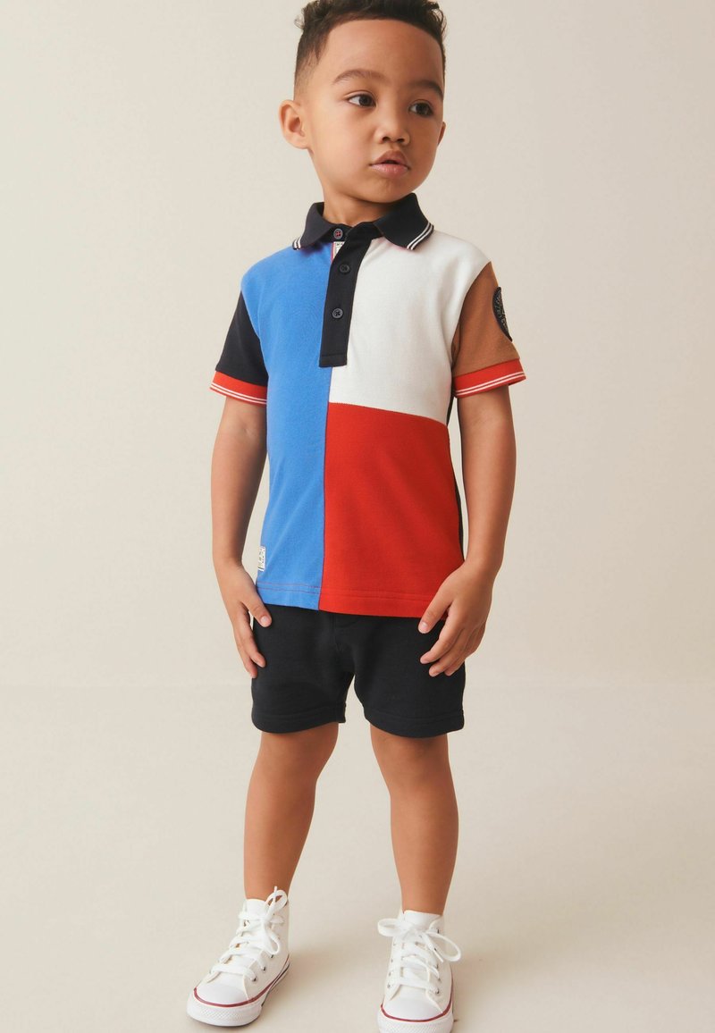 Next SHORT SLEEVES SET STANDARD - Tréningruha alsók - red blue