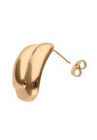 Goldfarbene Creolen mit geschwungenem Design und glatter, reflektierender Oberfläche. Inklusive sicherem Verschluss zum Tragen.