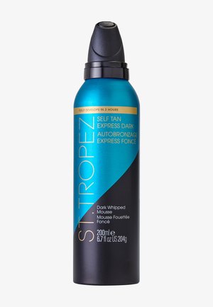 St Tropez Self Tan Express Dark mousse montata in una bottiglia da 200 ml blu e nera con tappo nero, si sviluppa in 3 ore.