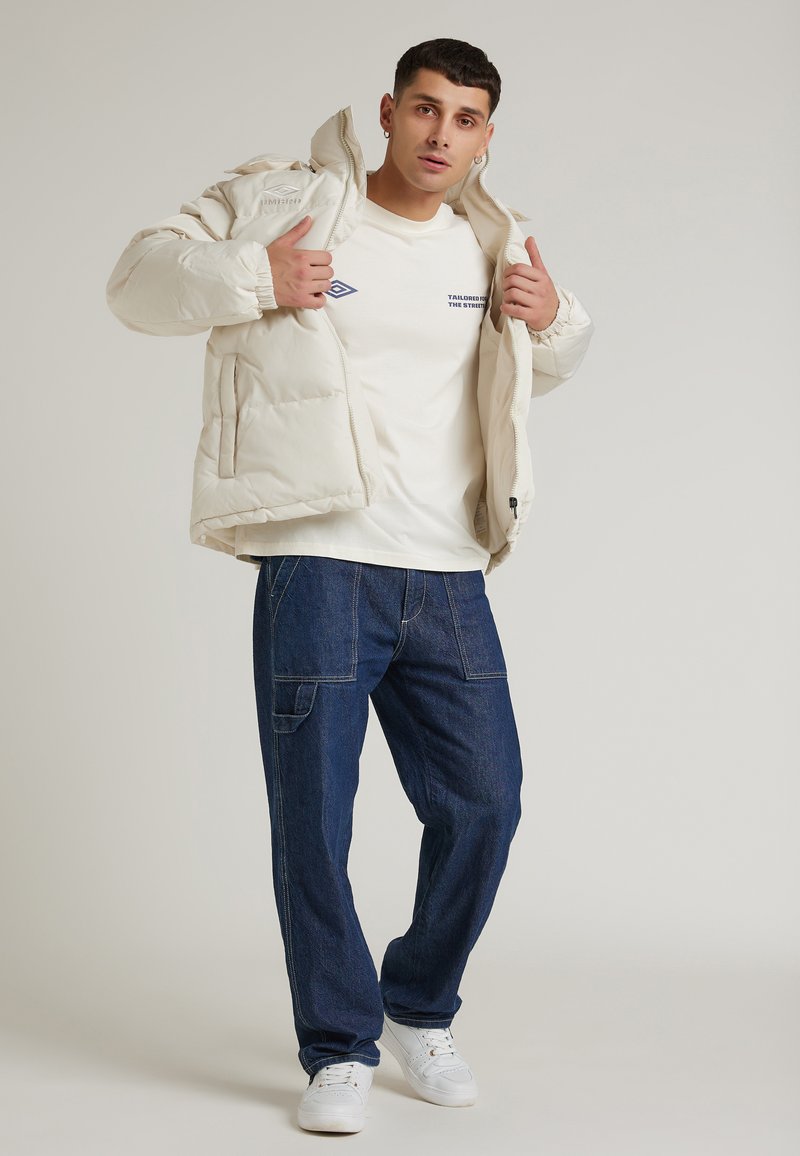 Umbro Winter jacket off white/off-white