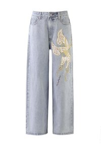 Lichtblauwe wijde jeans met een vlinderontwerp in gouden en ivoorkleurige borduursels, met decoratieve stikdetails.