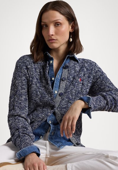 Polo Ralph Lauren CABLE-RAGG-KNIT COTTON CREWNECK CARDIGAN - Kardigan - refined navy/cream