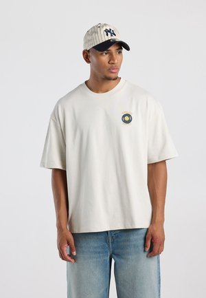 America Today, T-SHIRT - T-shirt print - off white