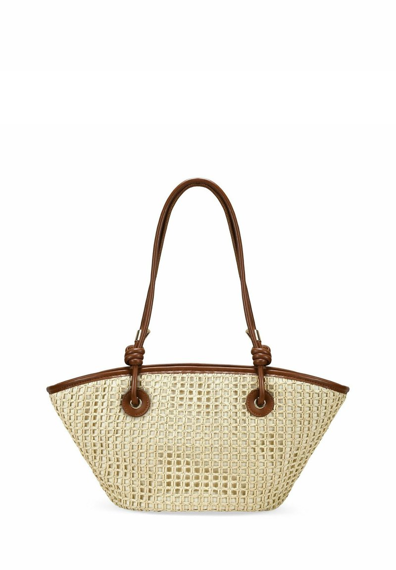 Bolso de palma tejido con un borde y asas de cuero sintético marrón claro. Presenta ojales redondos marrones y una forma triangular. Color claro con un acabado texturizado.